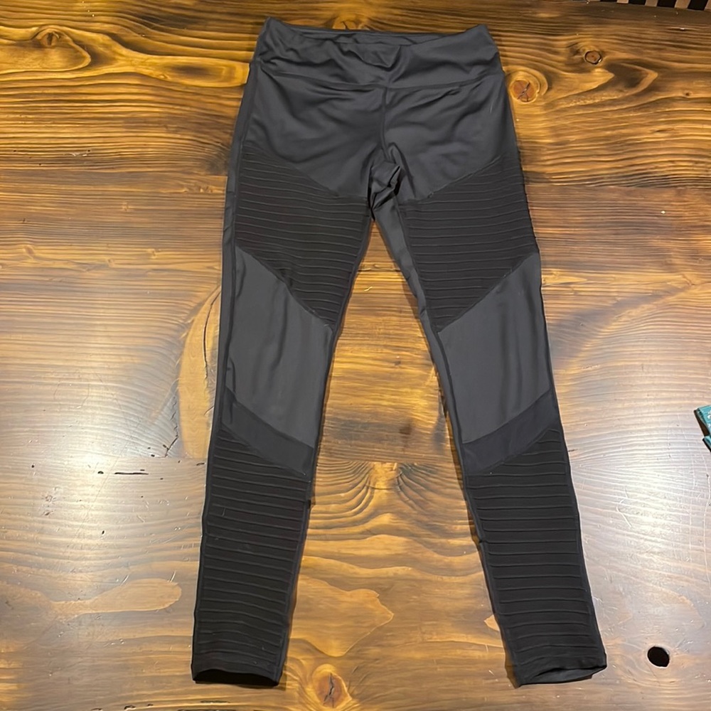 Mono b moto workout leggings
